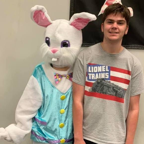 Meet your Posher, Kimberly - Picture 1 of 1